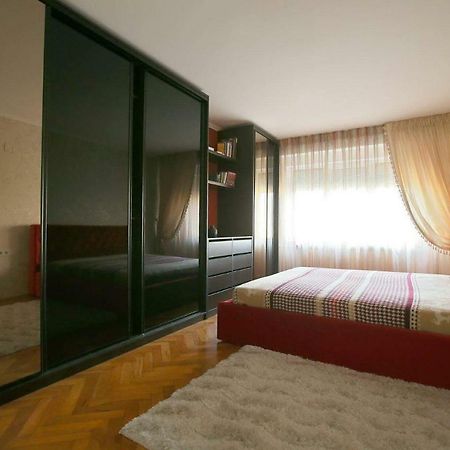 Apartament Marc Apartment Oradea Exterior foto